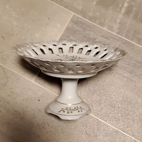 Vintage Betson China Fruit Compote Bon Bon Dish - Picture 3 of 6